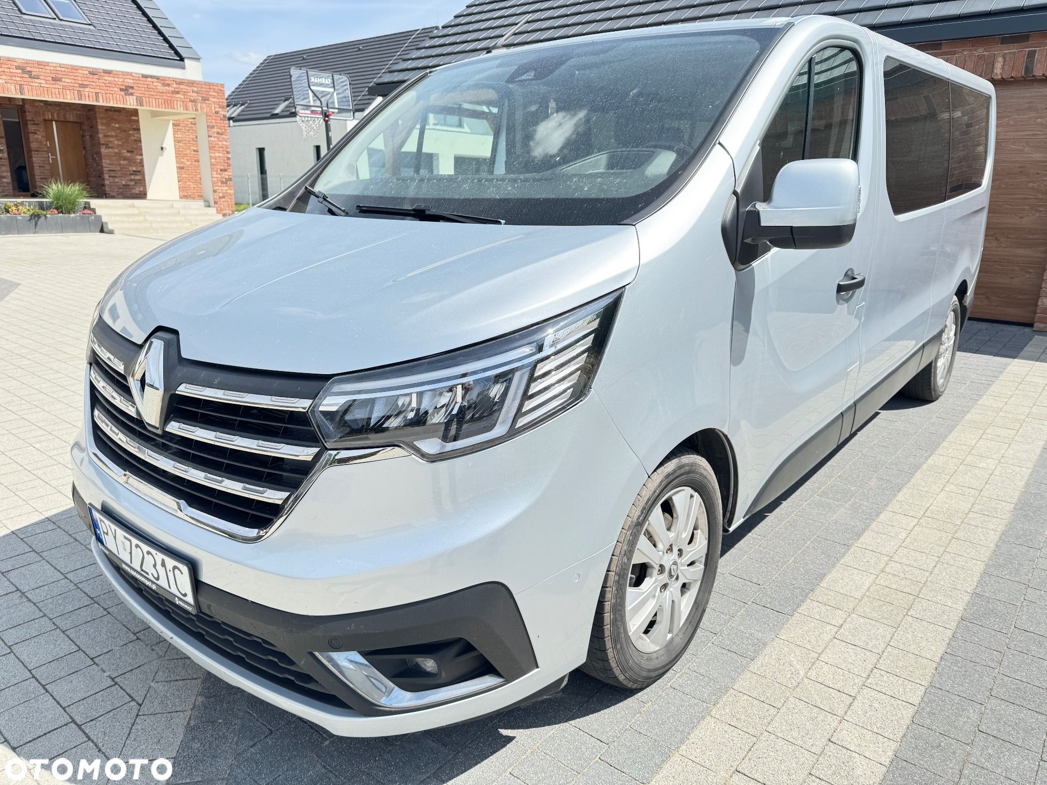 Renault Trafic - 1