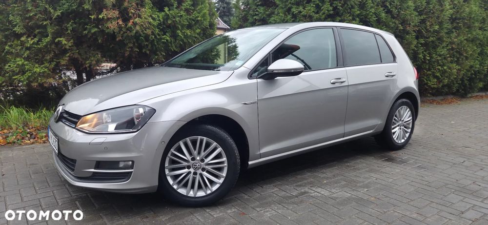 Volkswagen Golf 1.2 TSI BlueMotion Technology Cup - 4