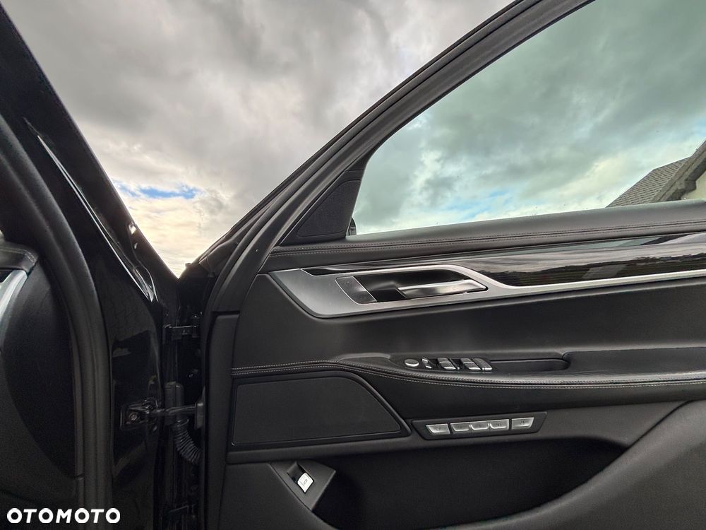 BMW Seria 7 730Ld - 12