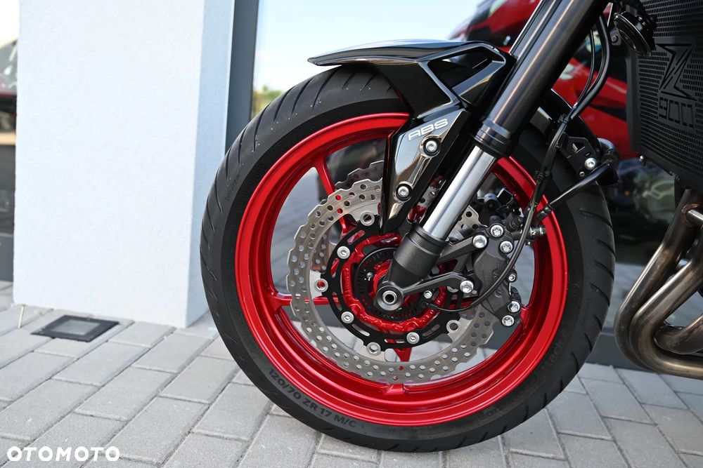 Kawasaki Z 900 - 31