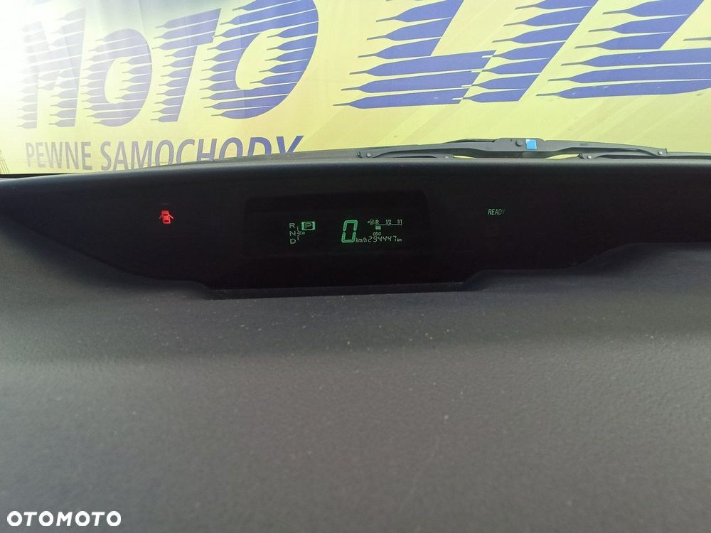 Toyota Prius - 11