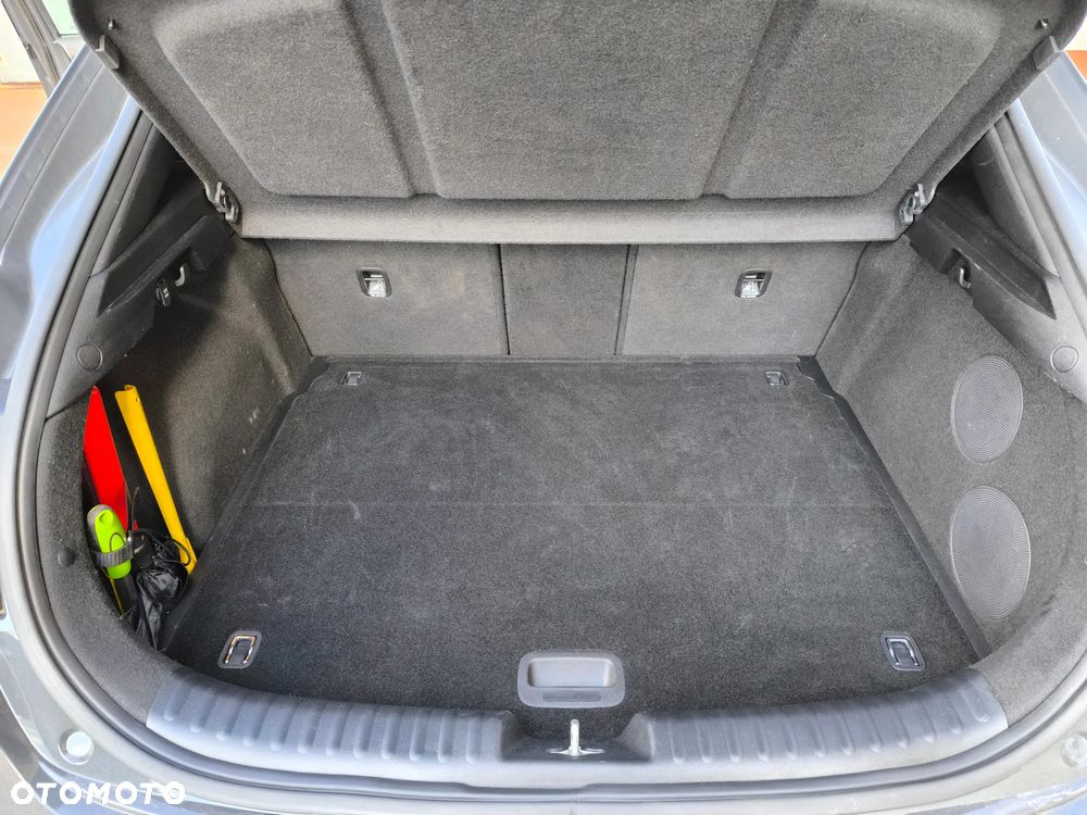 Kia XCeed 1.5 T-GDI L DCT - 24