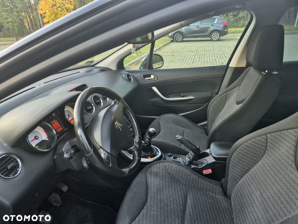 Peugeot 308 2.0 HDi Allure - 9