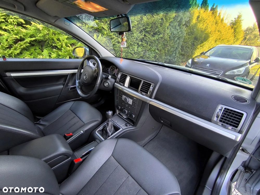 Opel Signum 1.9 CDTI Cosmo - 22