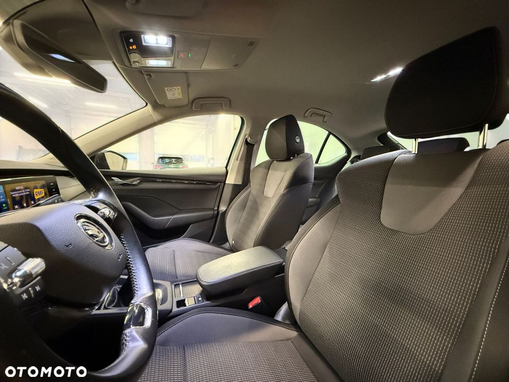 Skoda Octavia 1.5 TSI ACT Ambition - 19