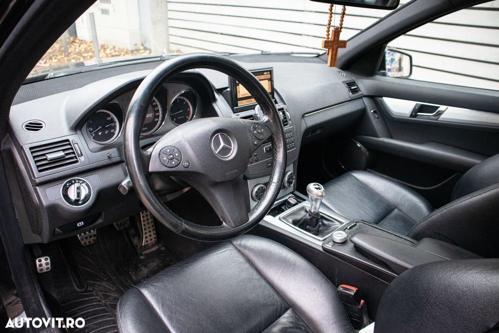 Mercedes-Benz C 220 CDI DPF BlueEFFICIENCY SPORT EDITION - 13