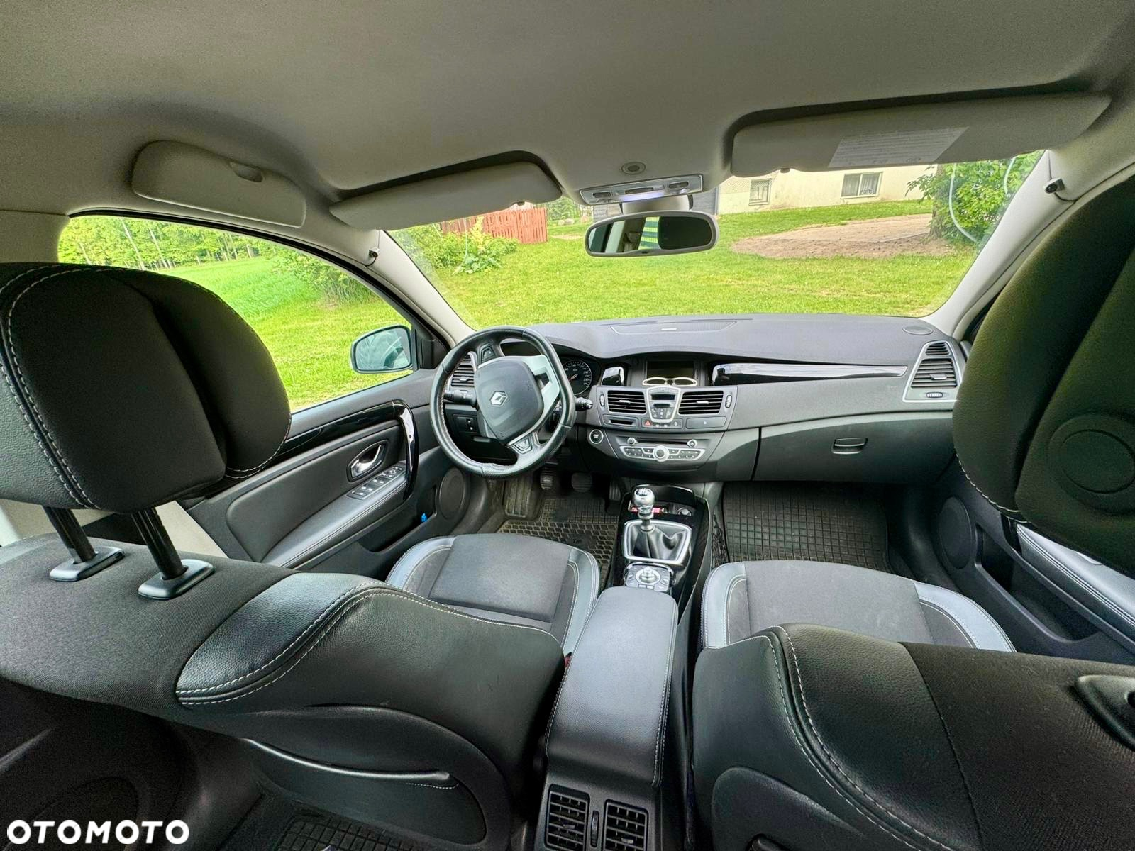 Renault Laguna 2.0 dCi Bose Edition - 4