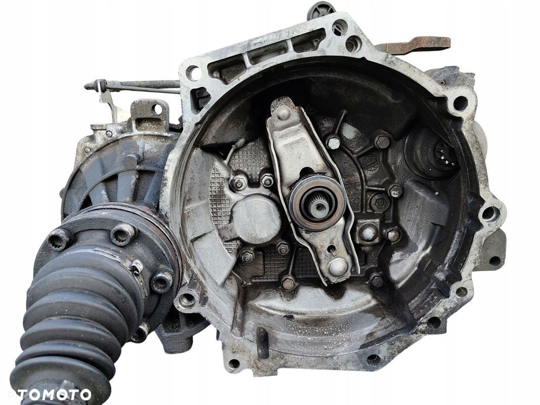 SKRZYNIA BIEGÓW VW CADDY III 1.9 TDI 105KM 77 kW JCS 256 TYŚ - 1