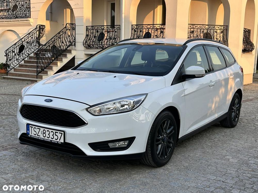 Ford Focus - 22