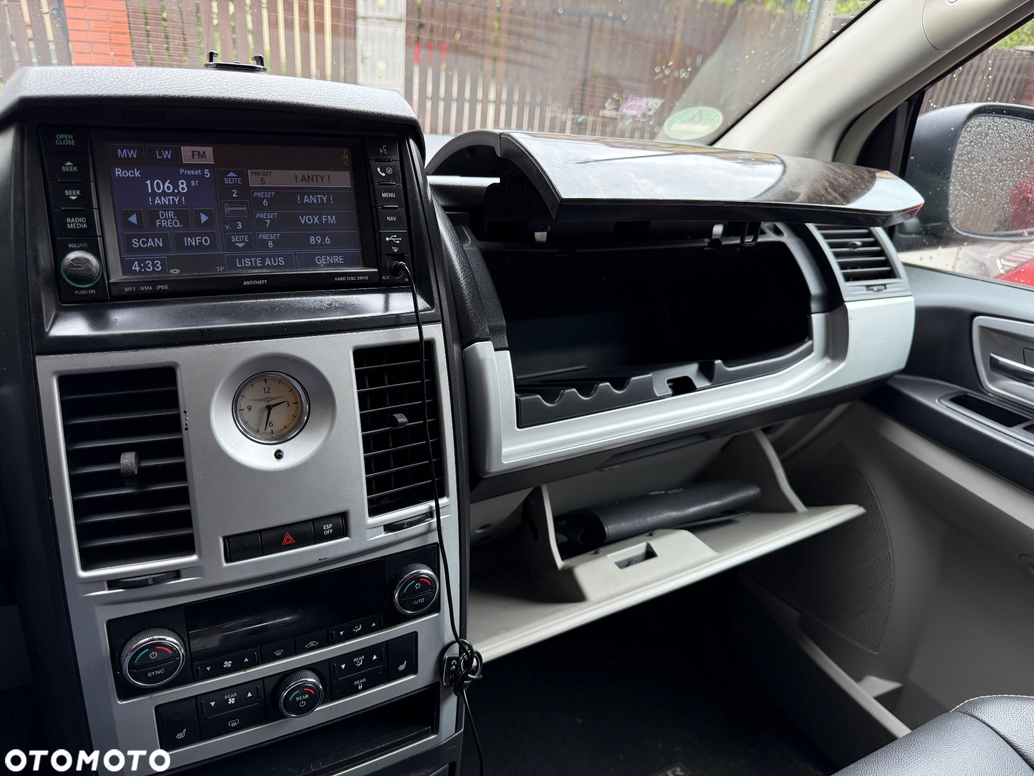 Chrysler Grand Voyager 2.8 CRD Automatik Touring - 12