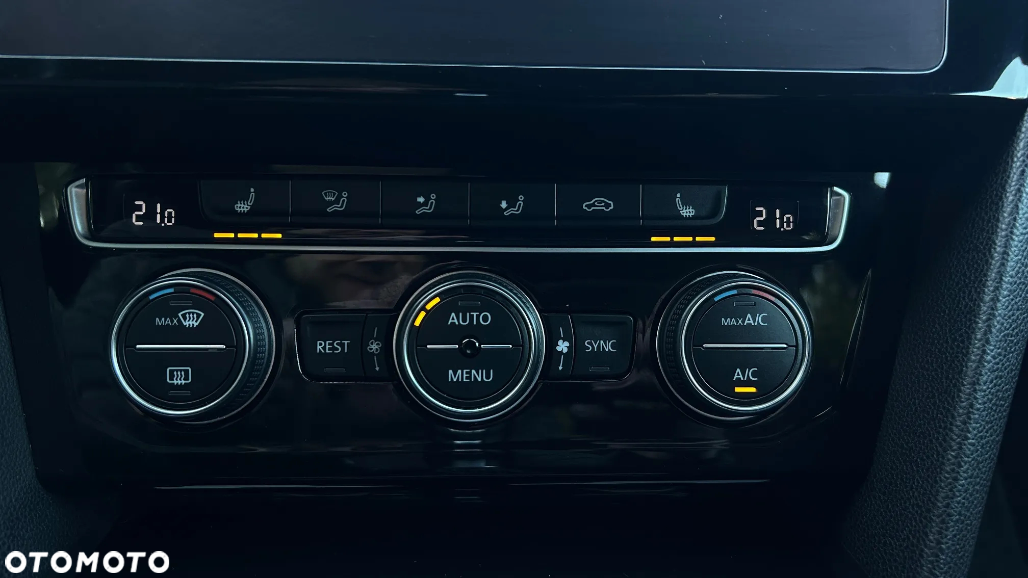 Volkswagen Arteon 2.0 TSI R-Line DSG - 34