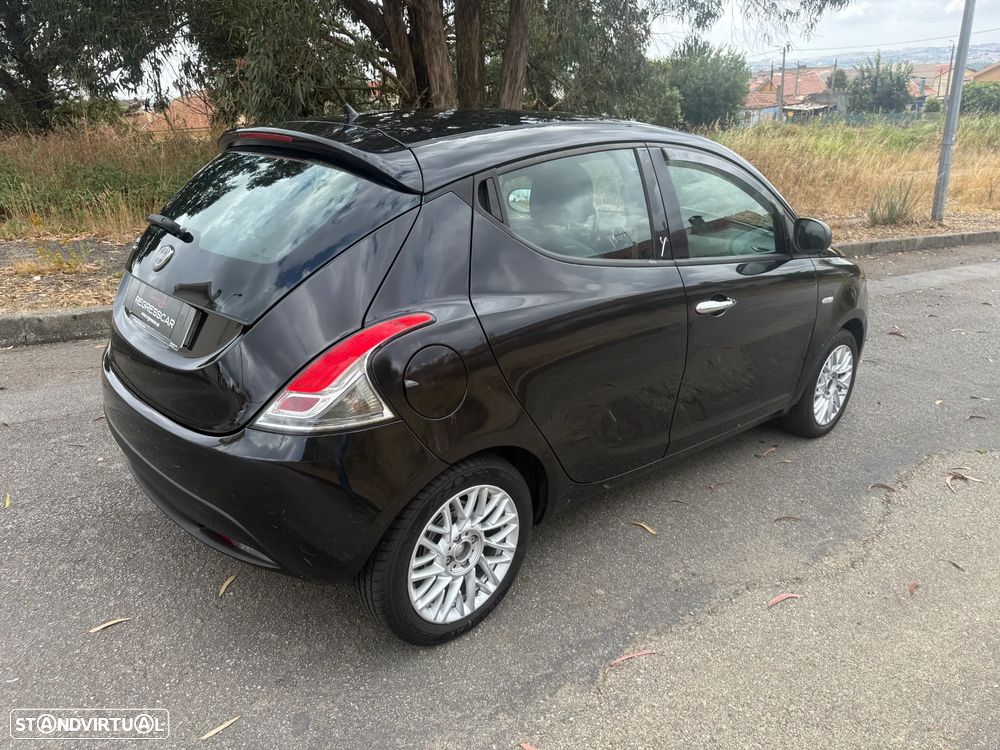 Lancia Ypsilon 1.2 S&S Gold - 4