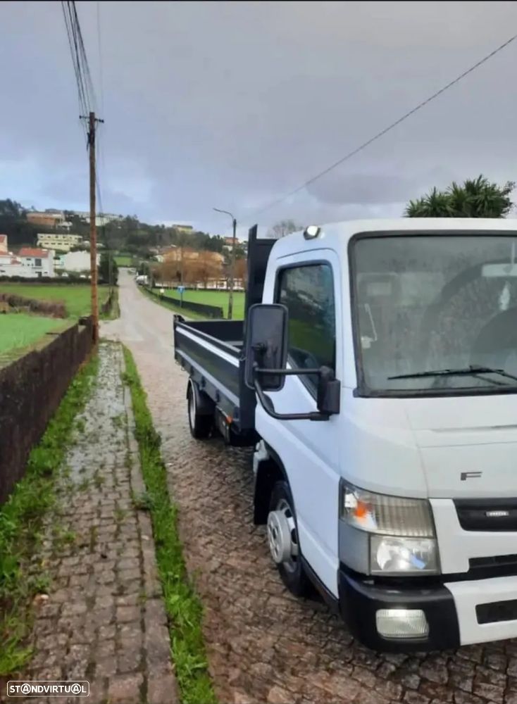 Mitsubishi FUSO/CANTER - 2