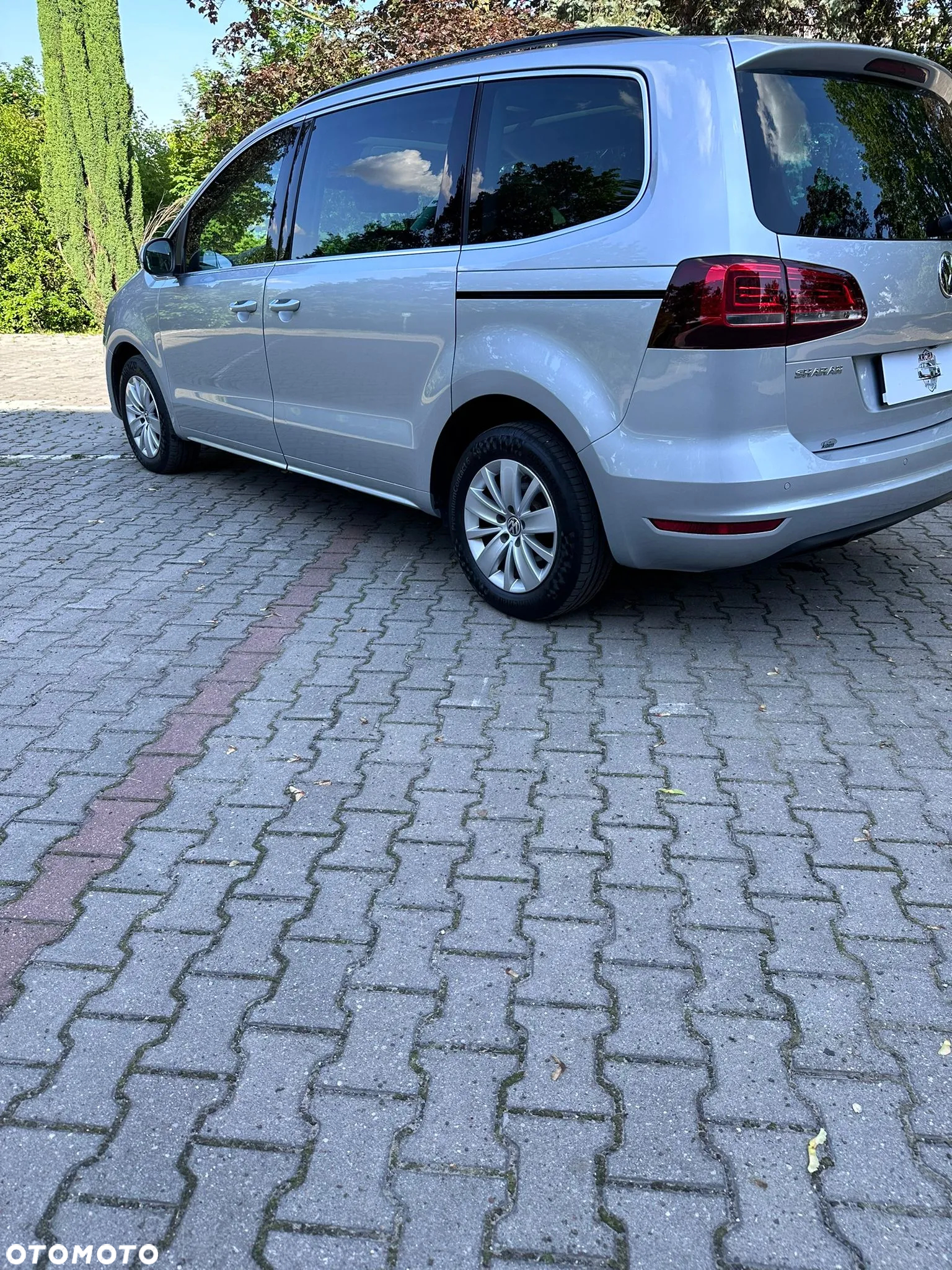 Volkswagen Sharan 2.0 TDI BMT Comfortline DSG - 19