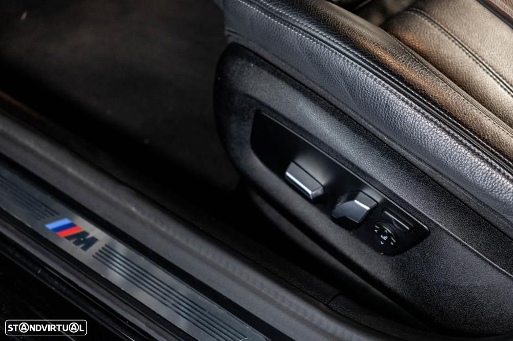 BMW 530 e Pack Desportivo M - 31