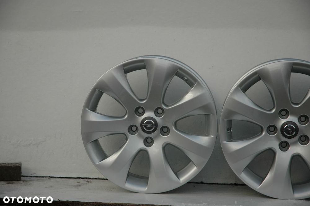 Opel 5x115 17 7J et44 - 5