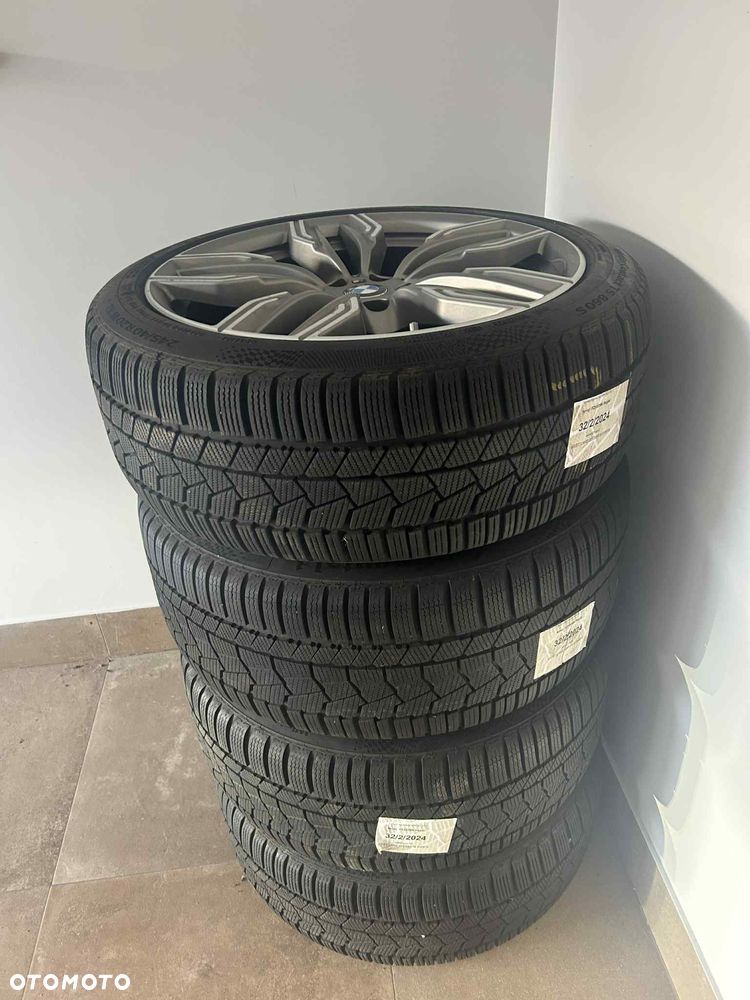 BMW Seria 7 M760Li xDrive - 11