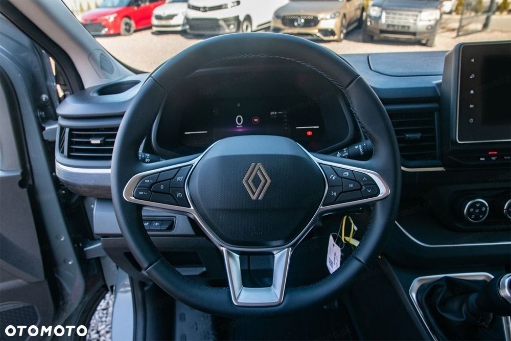 Renault Trafic - 10