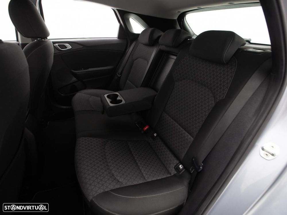 Kia Ceed 1.0 T-GDI Urban - 10