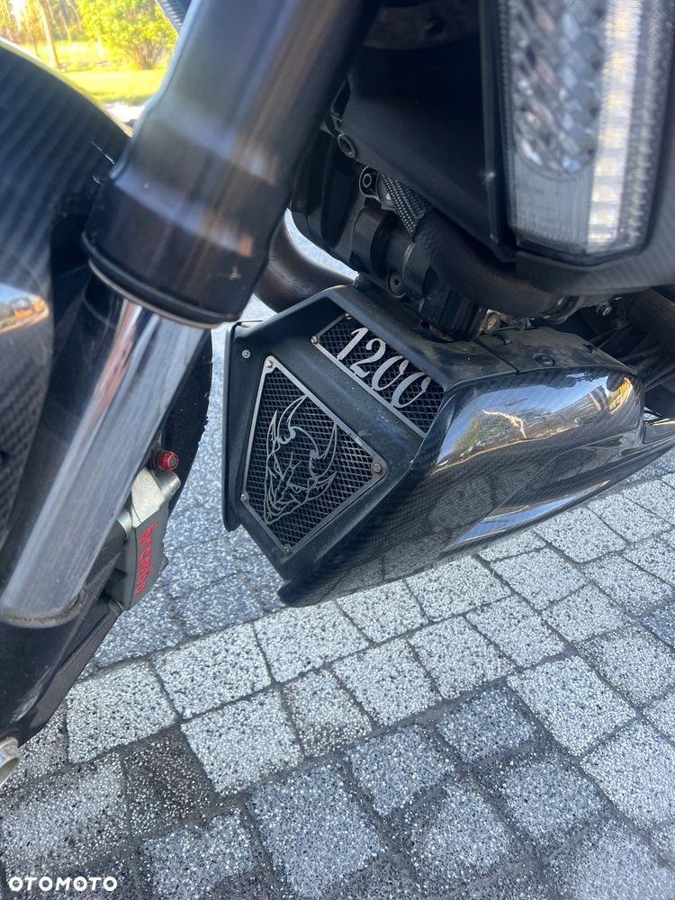 Ducati Diavel - 20