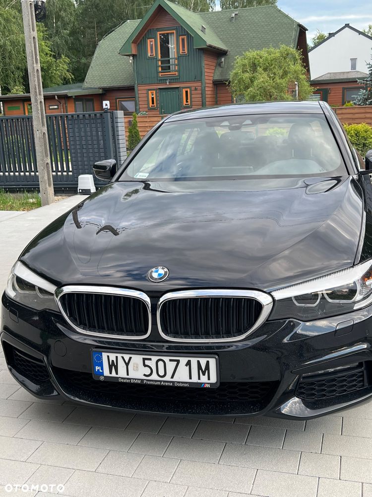 BMW Seria 5 520d xDrive M Sport sport - 9