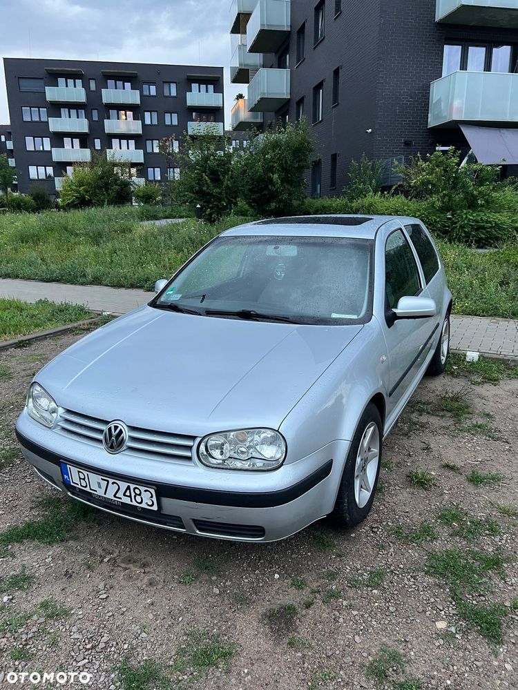 Volkswagen Golf 1.4 Basis - 1