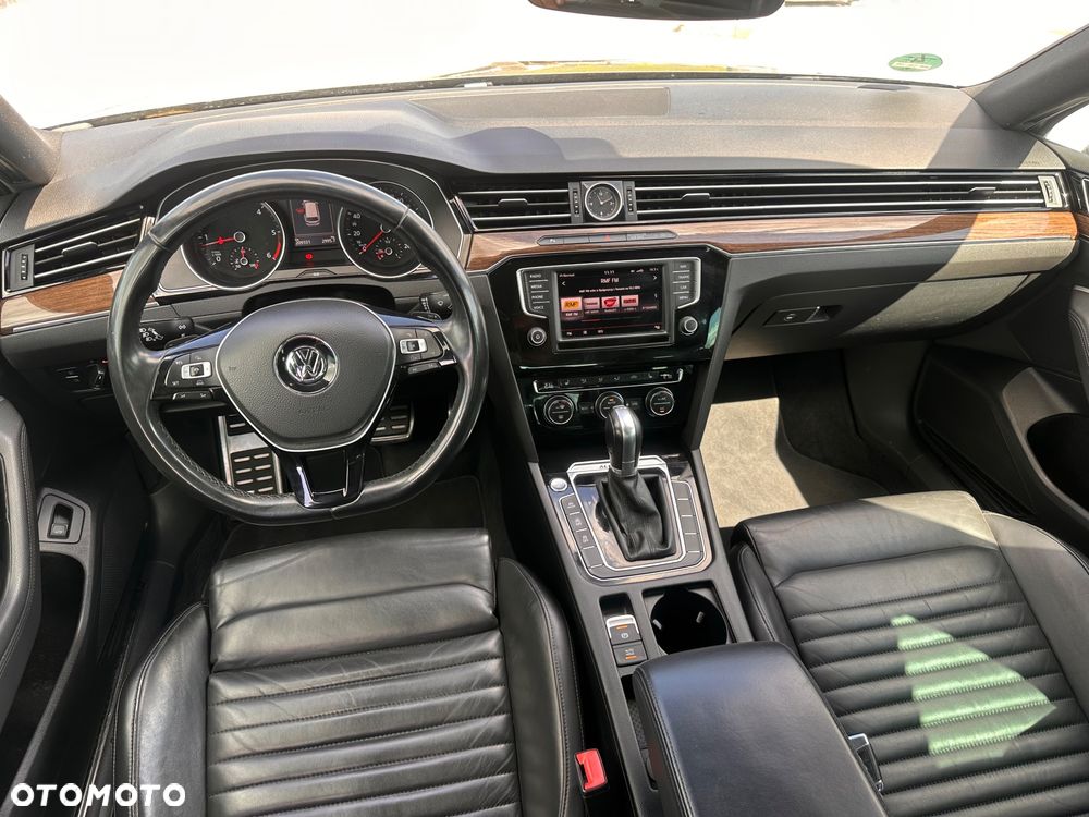 Volkswagen Passat Alltrack 2.0 TDI SCR 4Motion DSG - 14