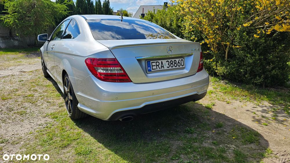 Mercedes-Benz Klasa C 180 Coupe AMG Line - 4