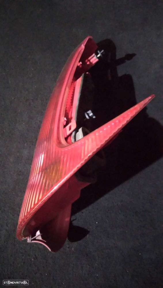 Farolim Stop Dto Peugeot 206 Sw (2E/K) - 2