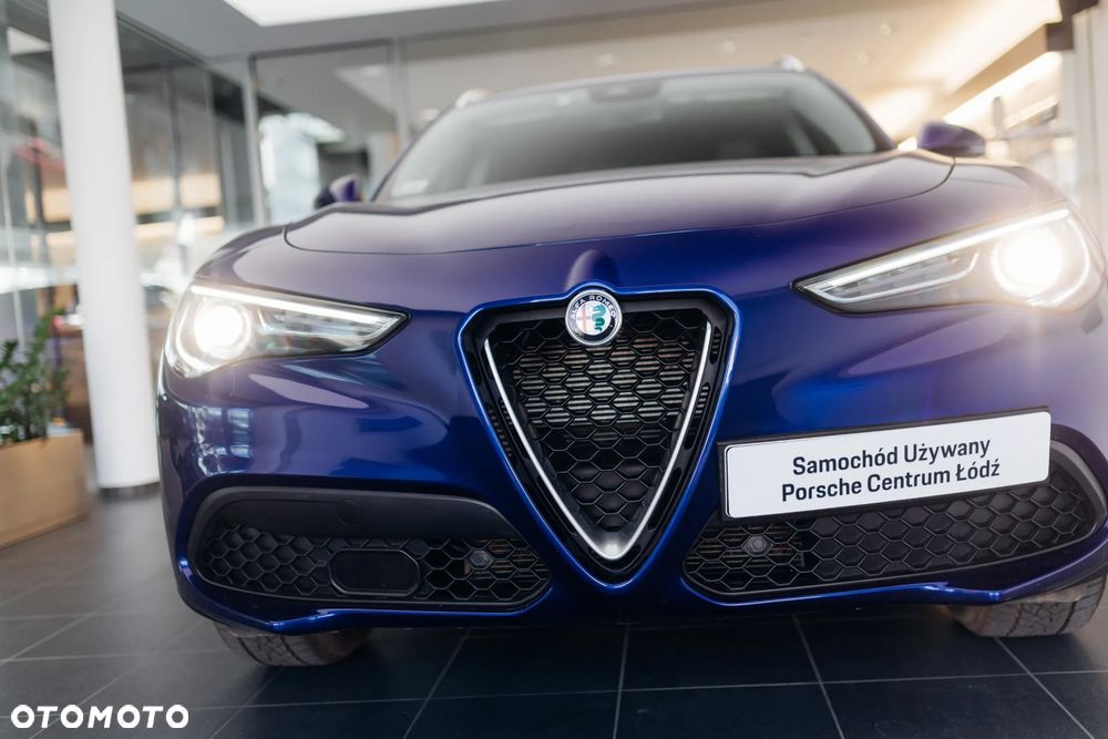 Alfa Romeo Stelvio 2.0 Turbo Q4 - 33