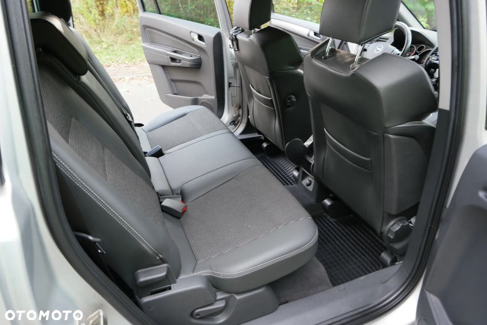 Opel Zafira 1.6 Cosmo EU5 - 15