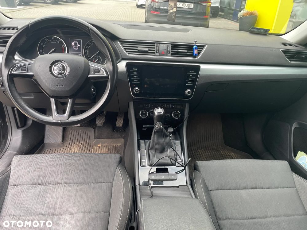 Skoda Superb 1.4 TSI ACT Ambition - 4