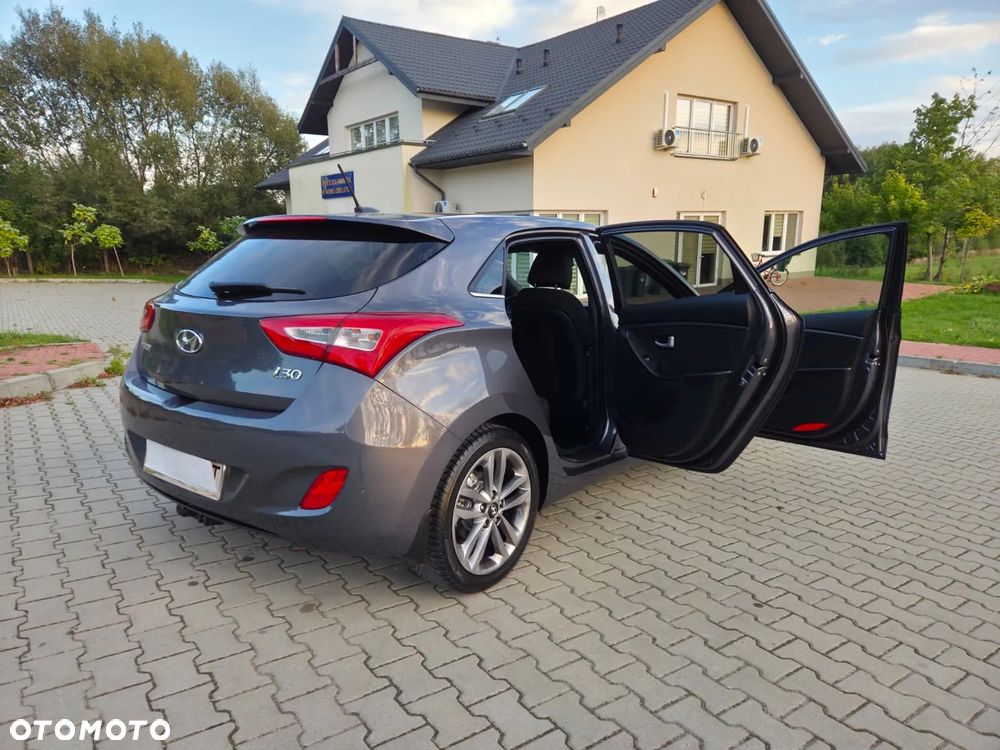 Hyundai i30 1.6 GDI BlueDrive Go - 27