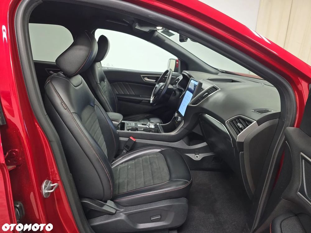 Ford Edge - 9