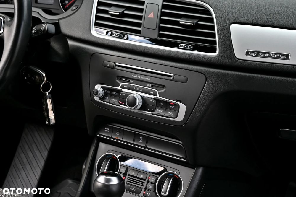 Audi Q3 2.0 TDI Quattro Design S tronic - 25