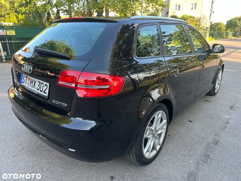 Audi A3 Sportback 2.0 TDI Ambiente - 17