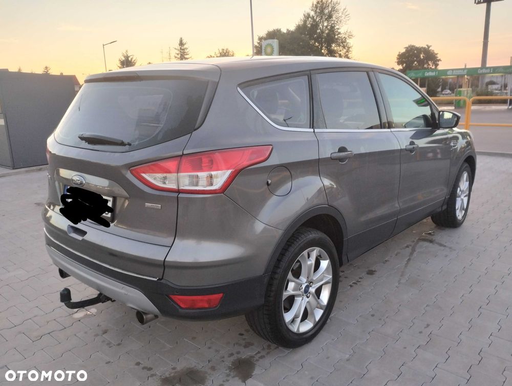 Ford Kuga - 4