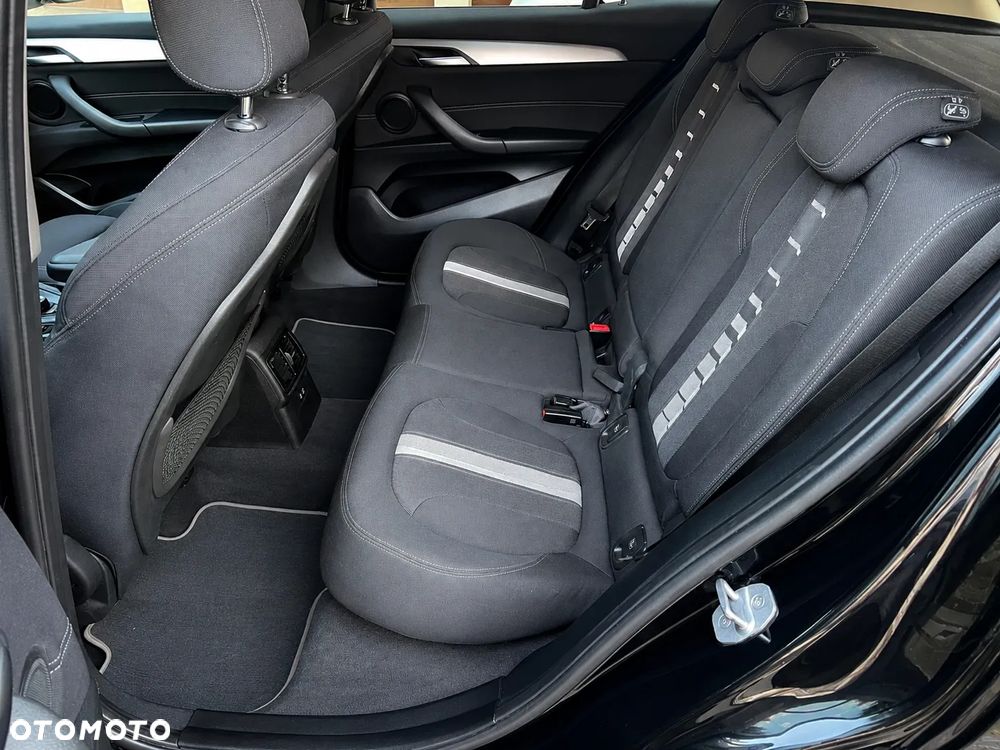 BMW X2 sDrive18i M Sport - 30