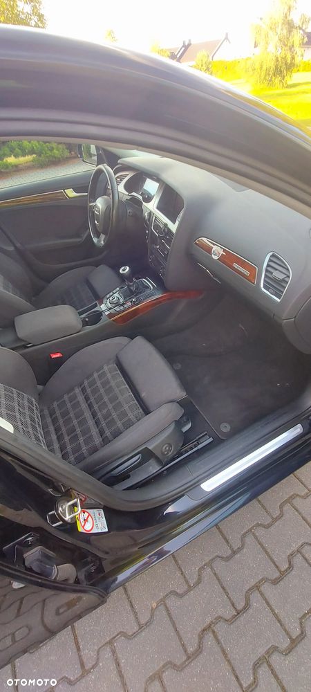 Audi A4 Avant 2.0 TDI DPF quattro - 2