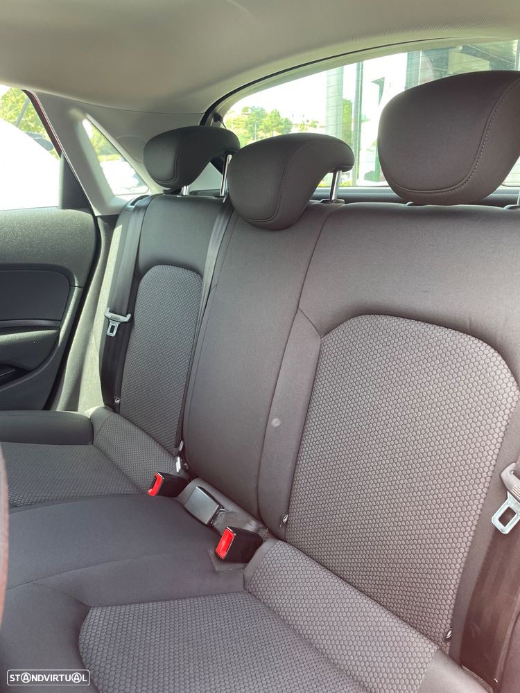 Audi A1 Sportback 1.4 TDI (ultra) sport - 10