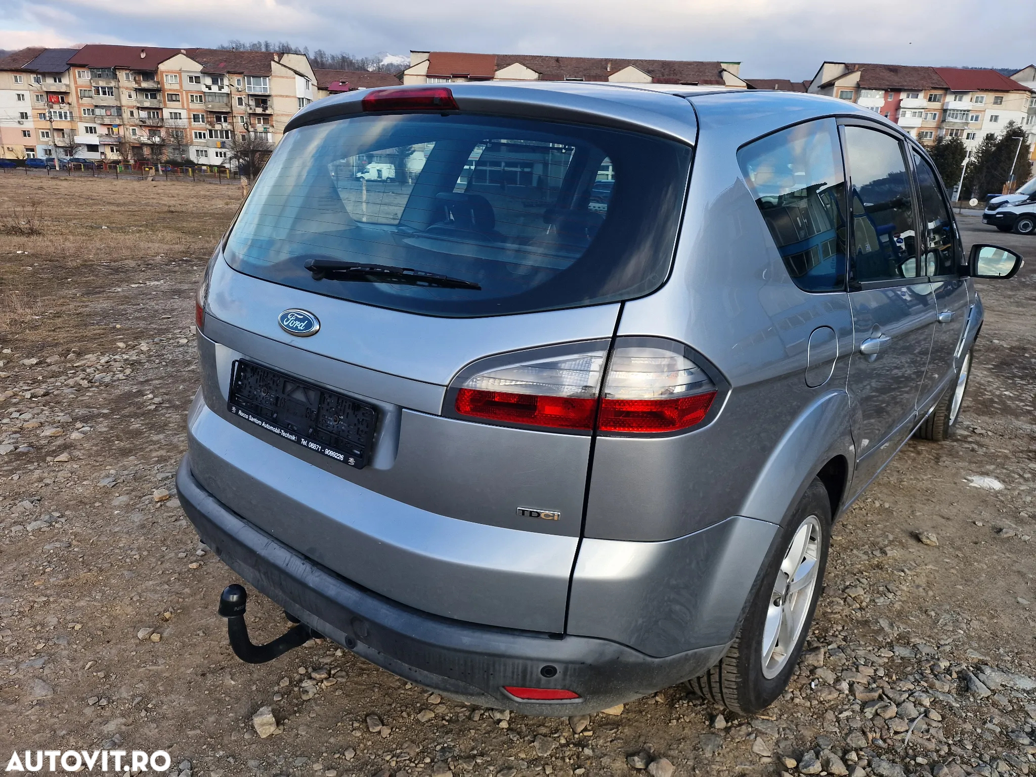Ford S-Max 2.0 TDCi Titanium - 4