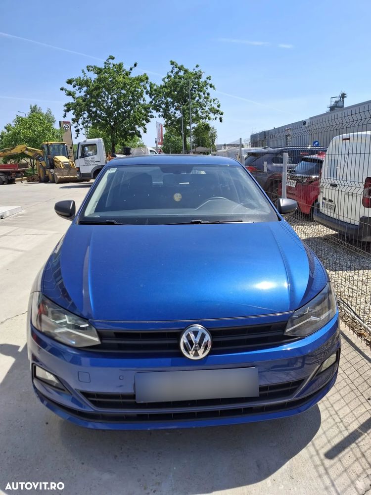 Volkswagen Polo - 1