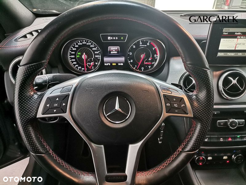 Mercedes-Benz CLA 45 AMG 4-Matic - 15