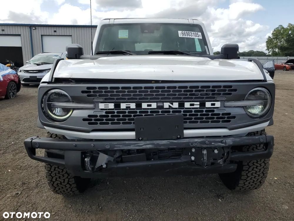 Ford Bronco 2.7 EcoBoost V6 Badlands - 8