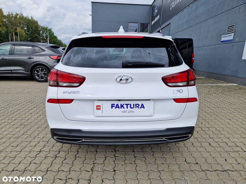 Hyundai i30 1.0 T-GDI Smart - 11