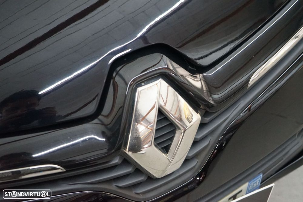 Renault Clio Sport Tourer Energy TCe 120 INTENS - 8