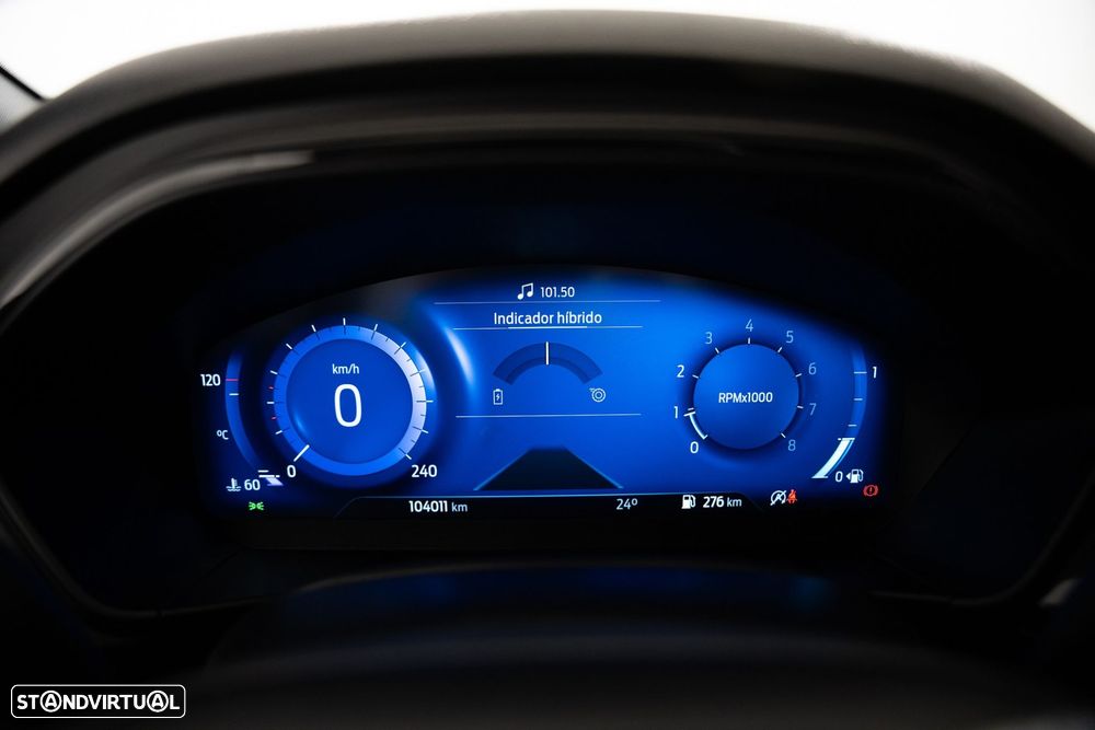 Ford Focus 1.0 EcoBoost MHEV ST-Line - 28