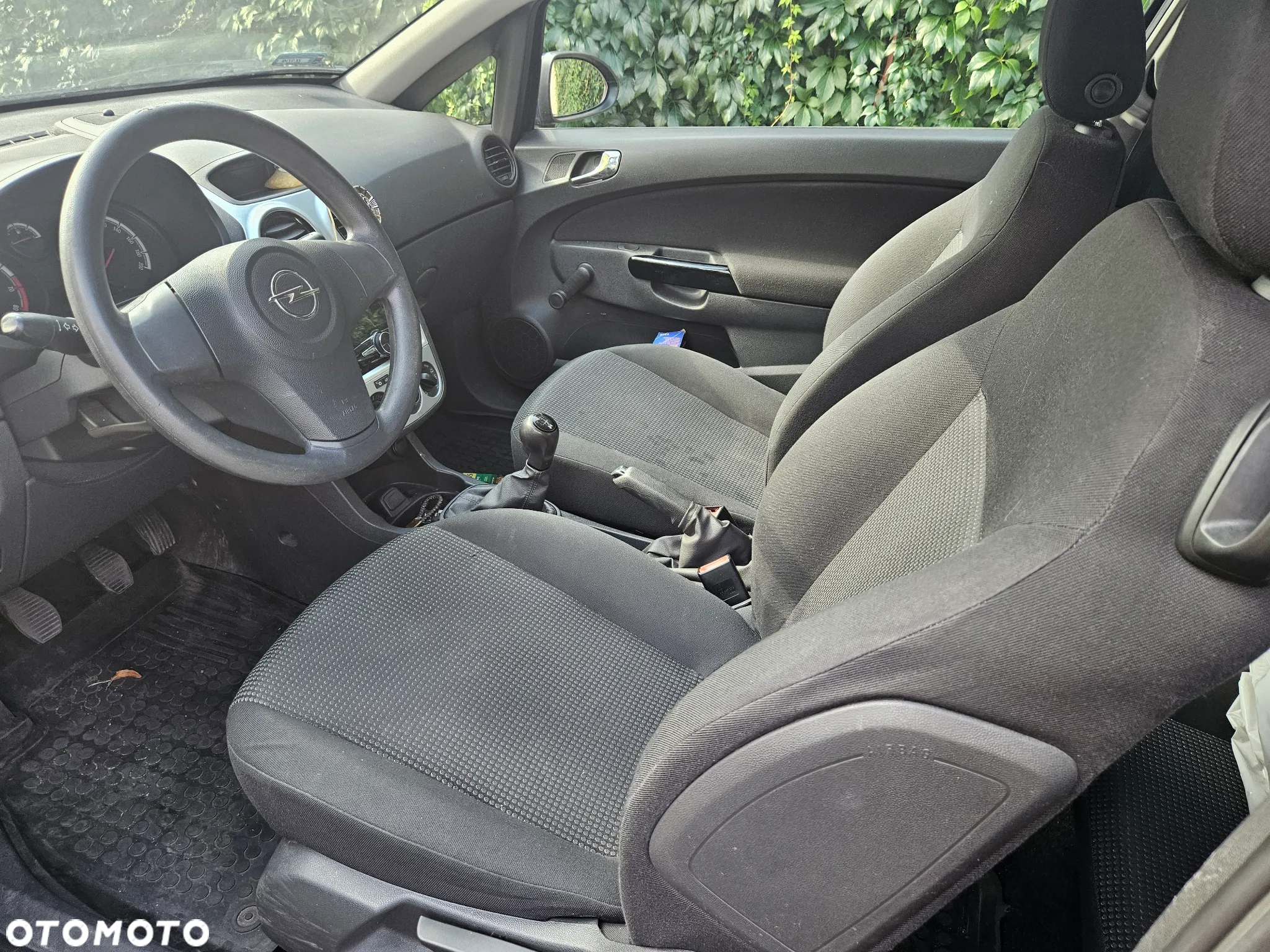Opel Corsa 1.2 16V Color Edition - 10