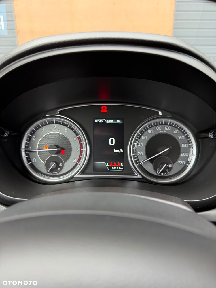 Suzuki S-Cross 1.4 SHVS Elegance 4WD - 8