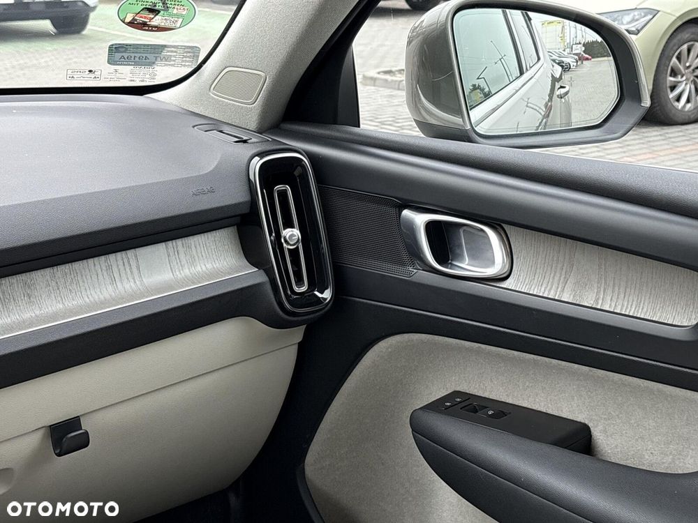 Volvo XC 40 T3 Inscription - 13